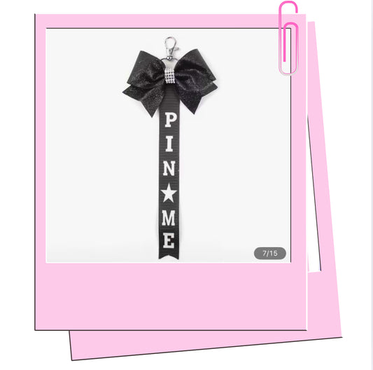 Black pin me bag charm