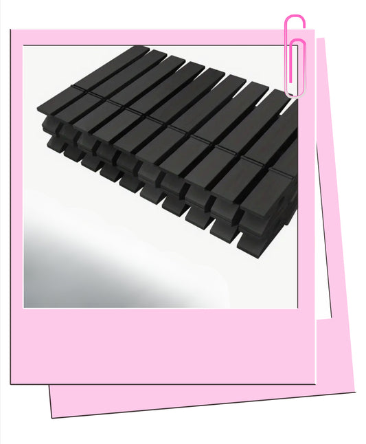 Black pegs